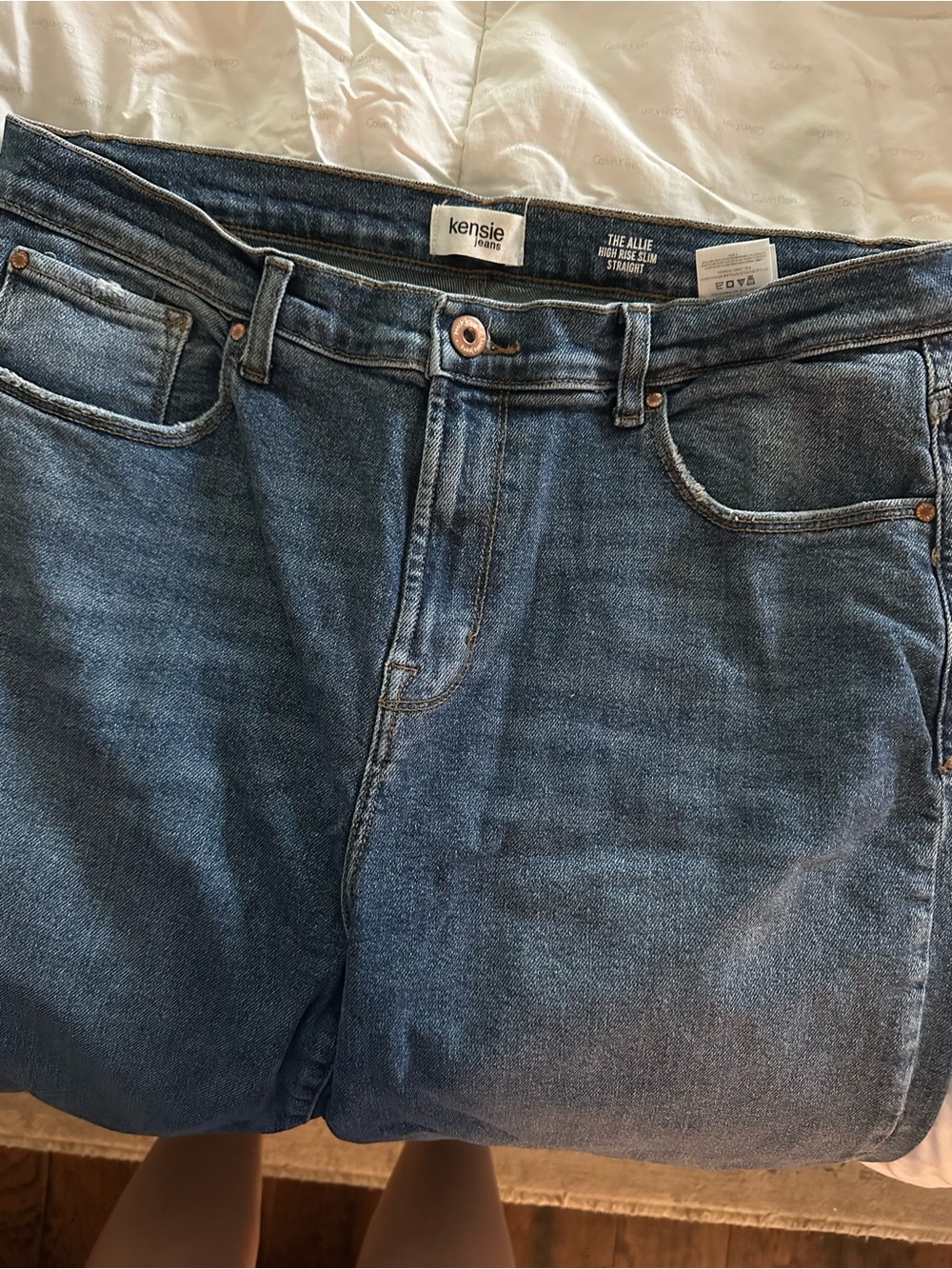 Kensie High-Rise Slim Straight Jeans - Blue Denim